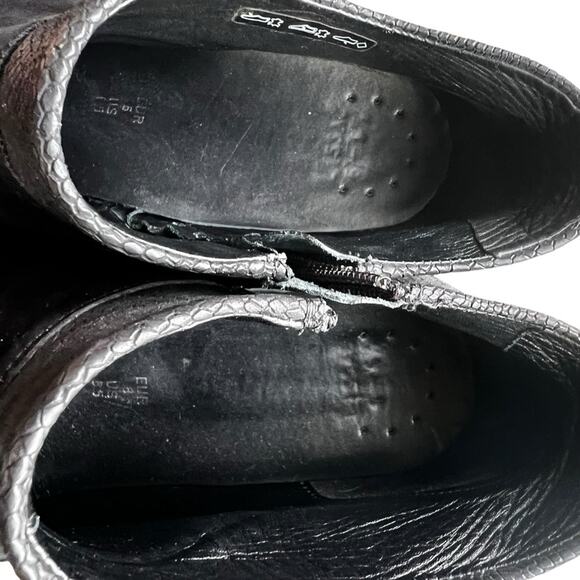 Mephisto Black Suede & Snake Embossed Leather Booties Comfort Soft-Air Size 8.5 - Picture 9 of 12